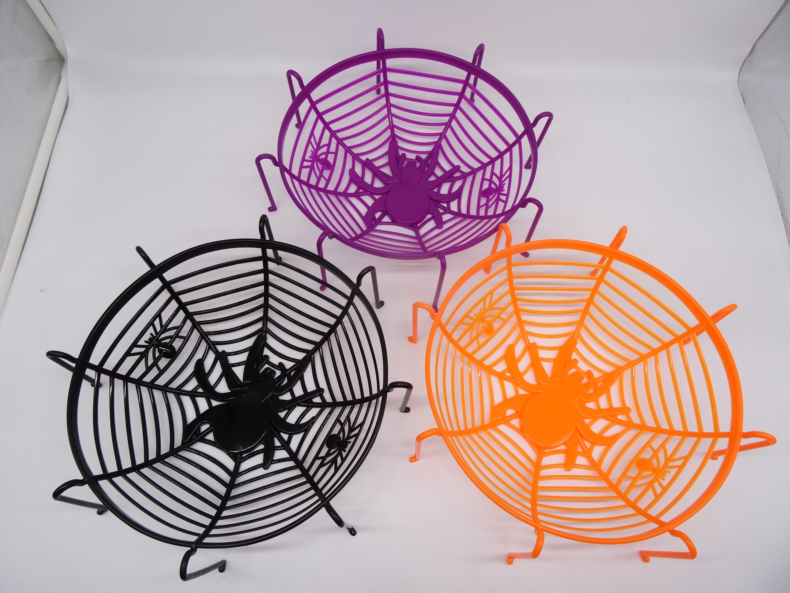 FP44-HB242_SPIDER WEB CANDY BOWL W/LEG